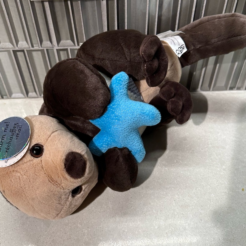 Snuggle Buddy Heat & Hug Otter with Starfish